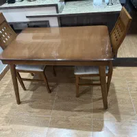 وسایل منزل (میزنهارخوری-کمد بوفه-فرش ۴ متری)