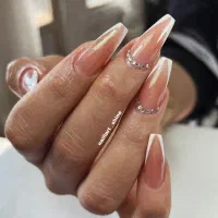 کاشت ناخن  و اموزش نجف اباد