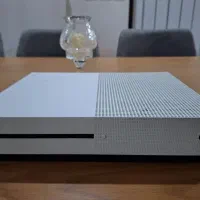دستگاه ایکس باکس وان اس دیسک خور
