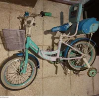 دو دستگاه دوچرخه کودک