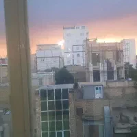 وحید ۶۰ متری اپارتمان طبقه ۵حاشیه ۱۶ متری