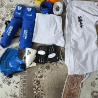 ست ورزشی کاراته کیوکوشین همراه بالباس