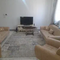 کامپیوتر یا لپ تاپ واتاق برای خانم