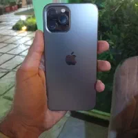 ایفن ۱۲ پرومکس