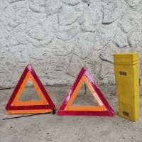 مثلث خطر (احتیاط) با جعبه