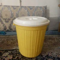 سطل و دبه آب