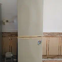 یخچال فلیزر ‌دو دره‌ و‌ بخاری در حد نو تمیز بفروش