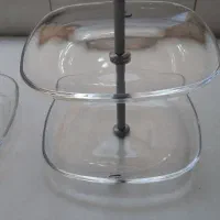 شکلات خوری و شیرینی خوری