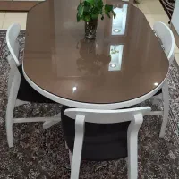 میز ناهار خوری