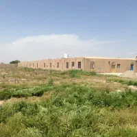 دامداری و مرغداری بر جاده اصلی     سند ۶ دانگ