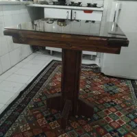 میز وسط با شیشه چهار یا دونفره چوب گردو