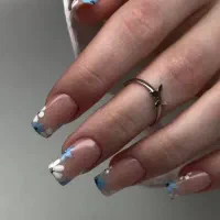 خدمات کاشت ناخن طبرسی