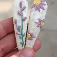 گیره تق تقی گلدوزی