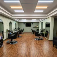 دستیار آرایشگر مردانه