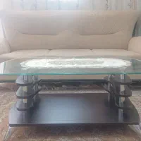 مبلمان ۷نفره همراه میز عسلی
