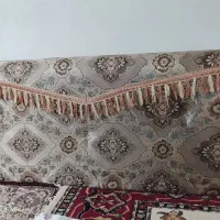 پشتی‌دیواری