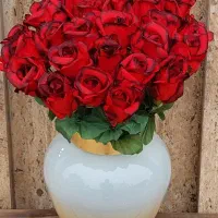 *تولید وپخش گل رز مصنوعی قابل شستشو*