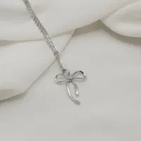 گردنبند پاپیون