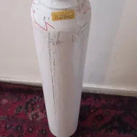 کپسول اکسیژن و مانومتر