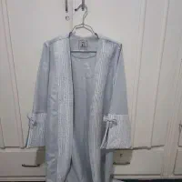 تعدادی مانتو و عبا و لباس مجلسی کاملا نو