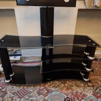 خریدار زیر تلویزیون های شیشه ای