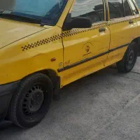 تاکسی پراید