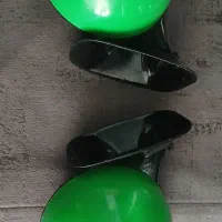 بوق ایسوزویی و پشت سر صندلی اسپورت