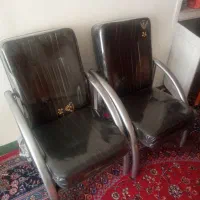 دو عدد صندلی کاملا نو استفاده نشده