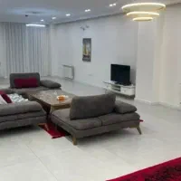 فروش واحد ۱۳۰ متری