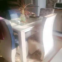 میز نهار خوری ۴ نفره