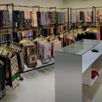 به یک فروشنده مجرب خانوم نیازمندیم