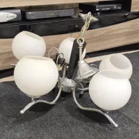 لوستر یا چراغ آویز