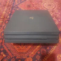 ps4 pro تمیز و در حدنو