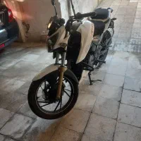 آپاچی ۲۰۰ مدل ۹۷