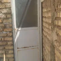 درآهنی سرویس بهداشتی