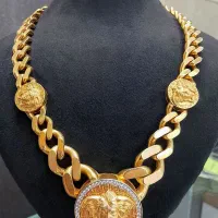 طلابدون اجرت از3درصدخریدفروش آبشده وسکه وتعویض طلا