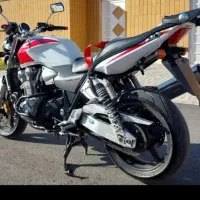cb1300