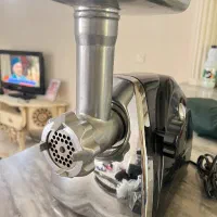 چرخ گوشت نو‌نو