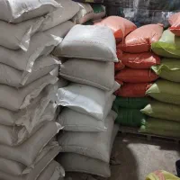 انواع دان و ملزومات پرندگان عمده فروشی