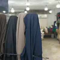 فروشنده پارچه