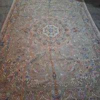 یک عدد روفرشی و یک عدد گلیم