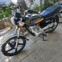 ۲۰۰ فروشی