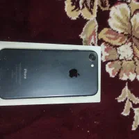 گوشی ایفون ۷تمیز