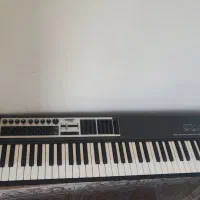 میدی کیبورد / کنترلر رولند pcr800 پنج اکتاو