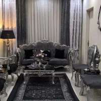 مبلمان کلاسیک زیبا همراه میز نهارخوری
