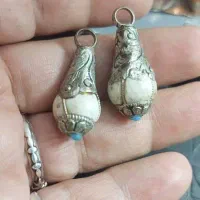 عطف بحری کهنه و مهره جات