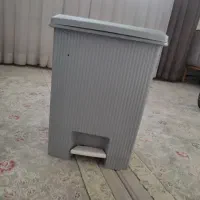 سطل آشغال ۲۰ لیتری