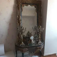 میز کنسولی تمیز و سالم