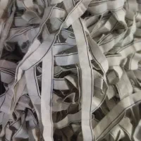 نخ‌دکمه‌کش‌