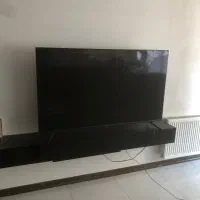 تلویزیون ۶۵ پنل شکسته